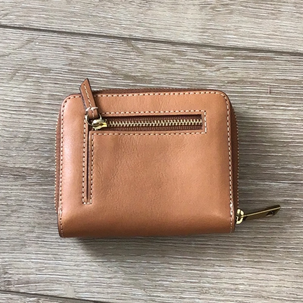 Fossil Tan Leather Snap Bifold Wallet - Picture 2 of 6
